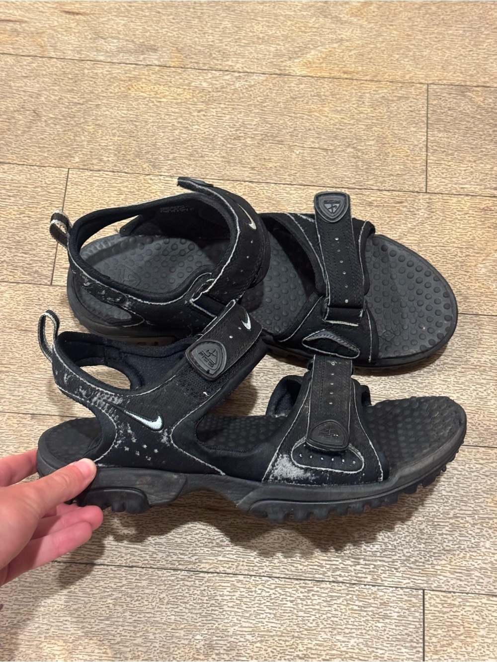Nike ACG Deschutz Sandals Black Size 10